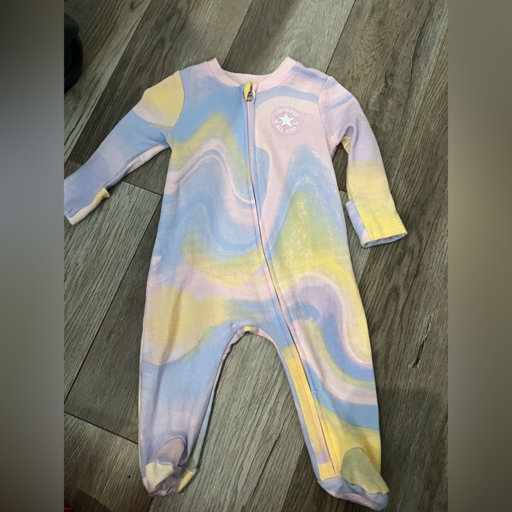 2/15$ Converse Kids One Piece in Pastel Swirls